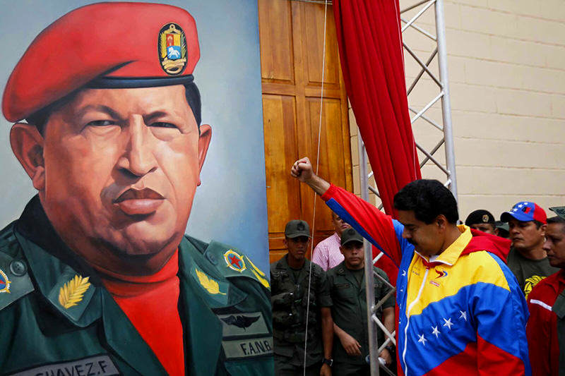 Maduro-Chavez01