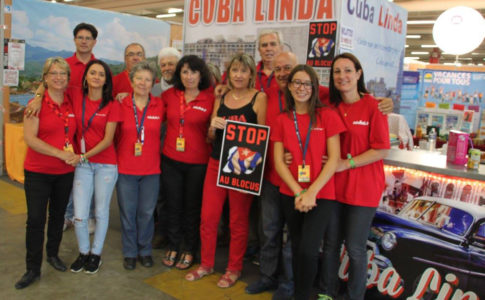 Fête de l'Huma : Membres de l'association CUBA LINDA
